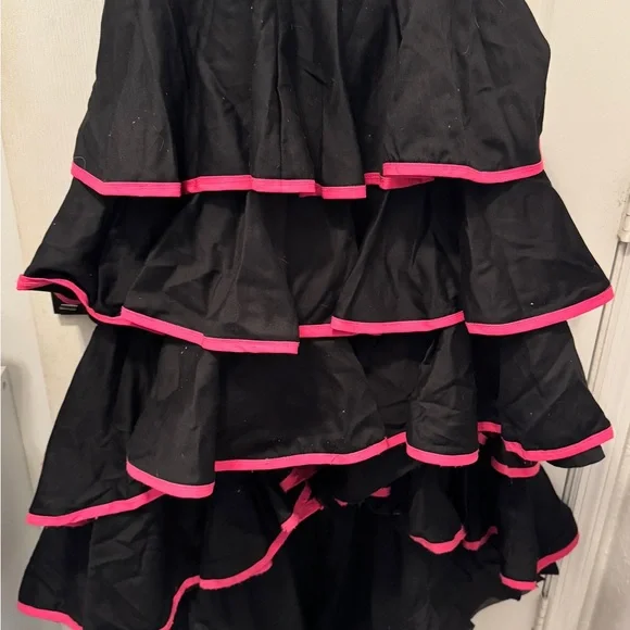 Floral Ruffled Bata de Cola Skirt - Picture 5 of 11